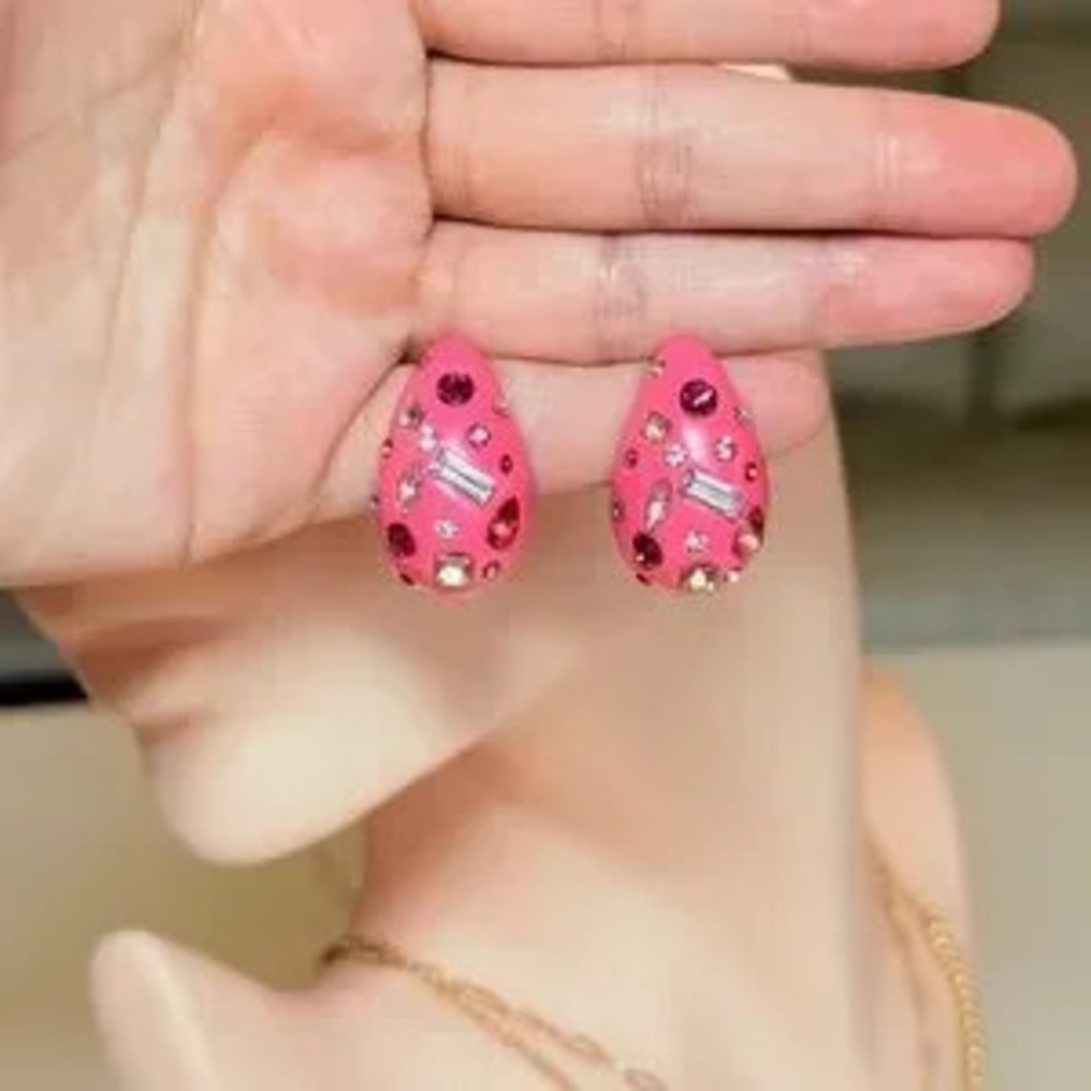 Spring Style Pink Rhinestone Earrings - Picture 8 of 8